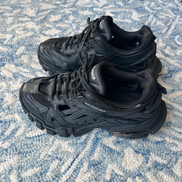 Balenciaga Track 2 Sneakers - Picture 9 of 16
